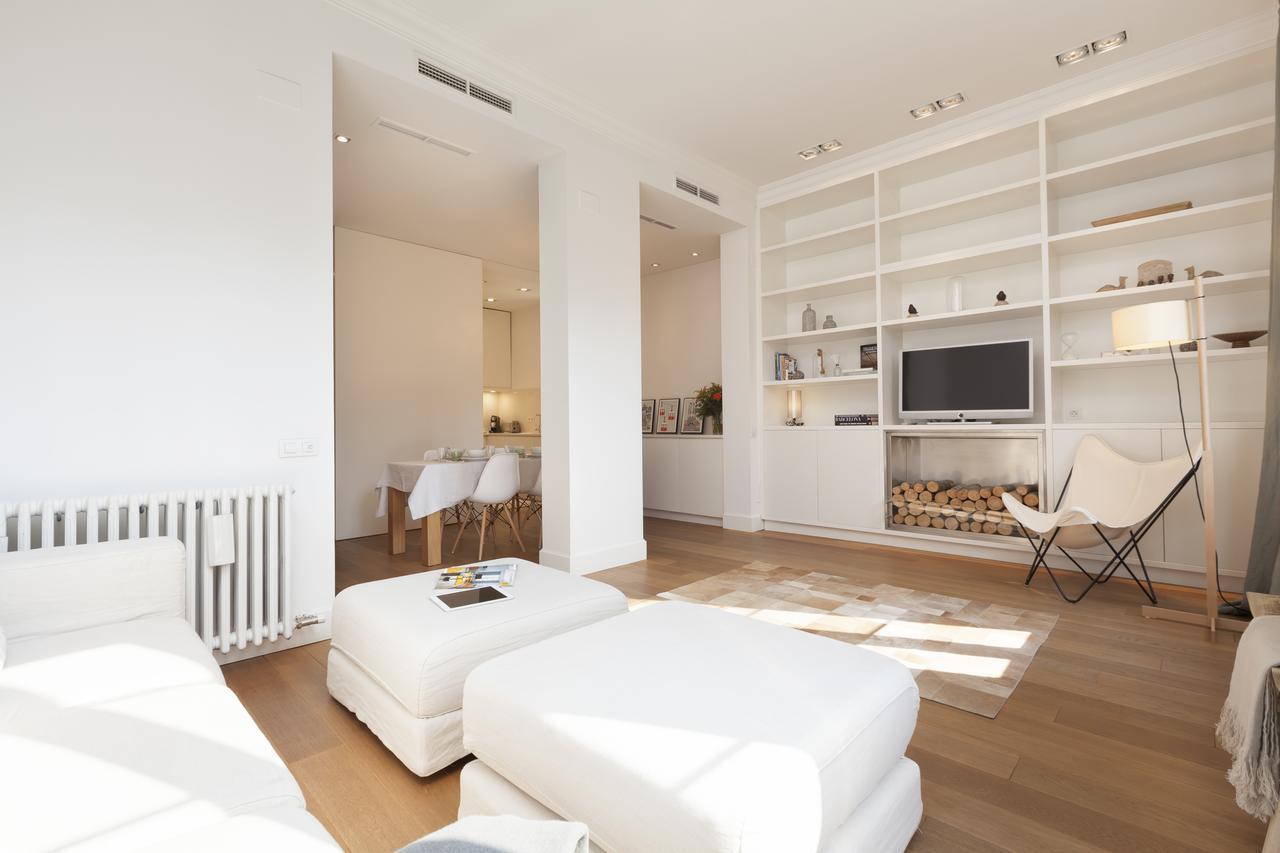 Apartamento Click&Flat Luxury Sant Joan Barcelona Exterior foto