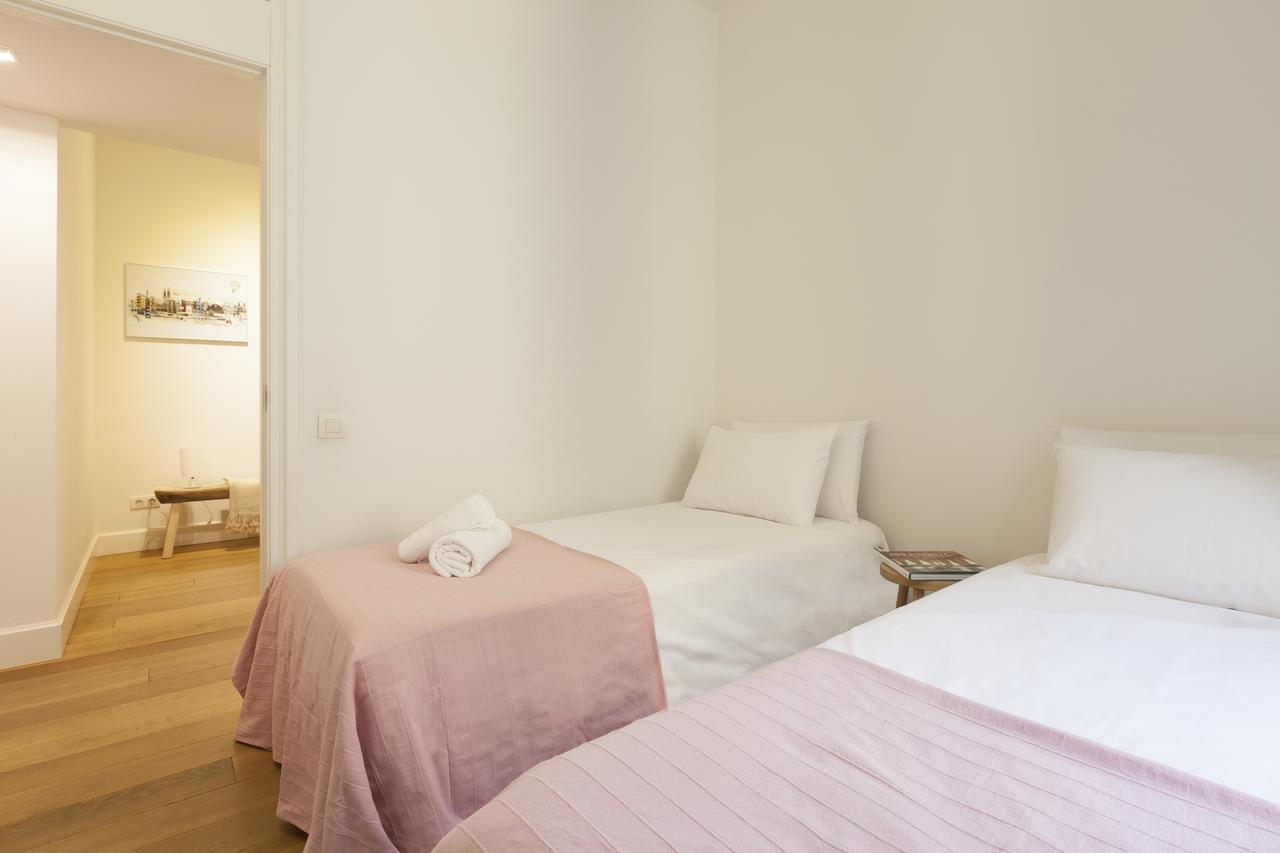 Apartamento Click&Flat Luxury Sant Joan Barcelona Exterior foto