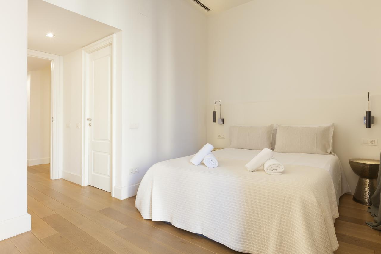 Apartamento Click&Flat Luxury Sant Joan Barcelona Exterior foto